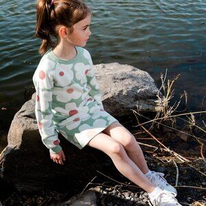 Deux par Deux Jacquard Knit Skirt Sage Green With Retro Flowers